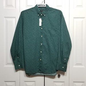 J. Crew Men's green floral button up (8-176)
